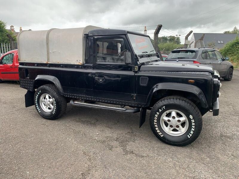 LAND ROVER DEFENDER 110